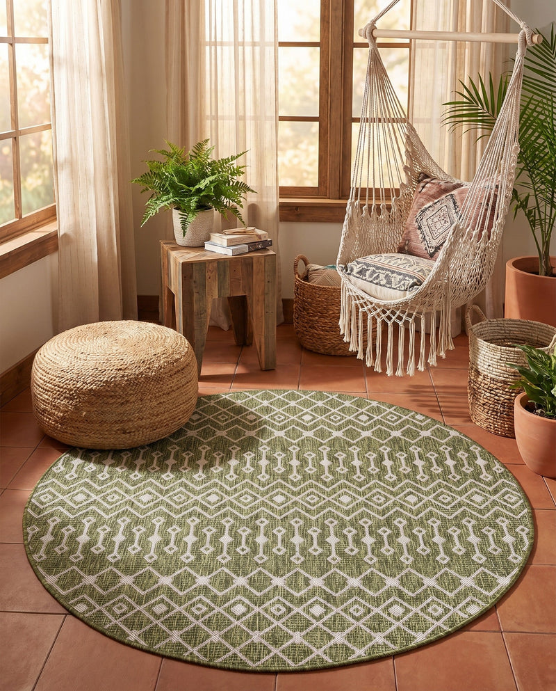 Savannah Pergola Collection Area Rug -  Pergola (Green) Round Green  lifestyle 82