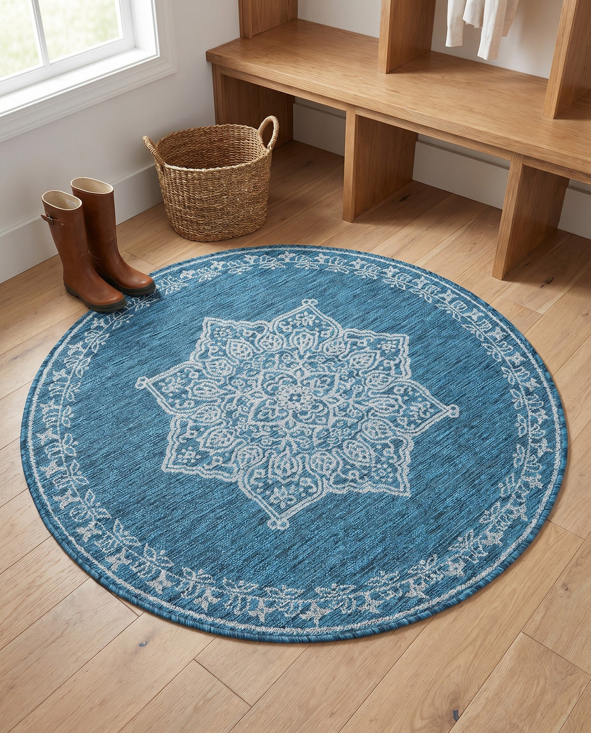 Patio Heritage Collection Area Rug -  Charleston (Teal) Round Teal  lifestyle 61