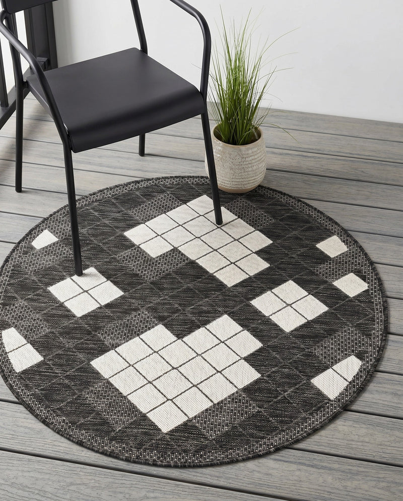 Urban Terrace Collection Area Rug -  Williamsburg Round Black and White  lifestyle 32