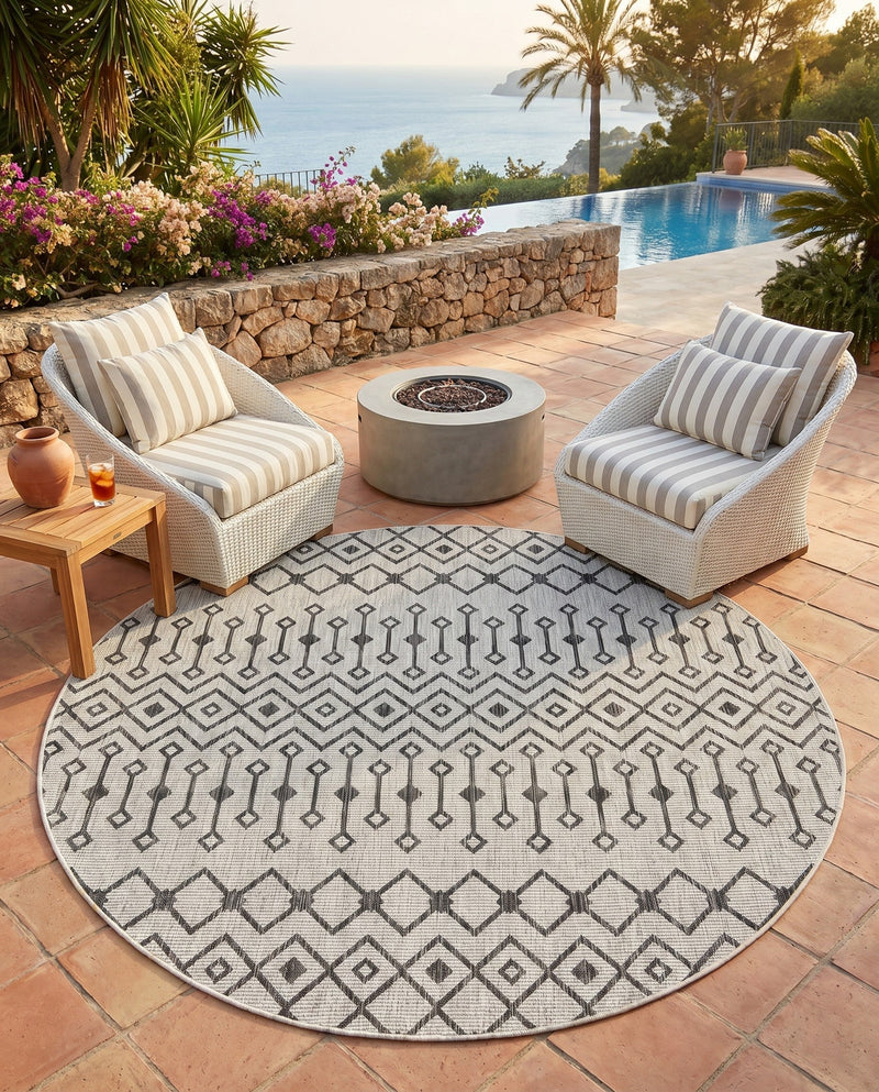 Savannah Pergola Collection Area Rug -  Pergola (Gray) Round Gray  lifestyle 56