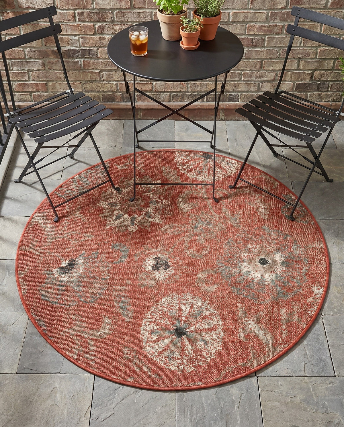 Seaside Blooms Collection Area Rug - Seychelles Round Terracotta  lifestyle 156