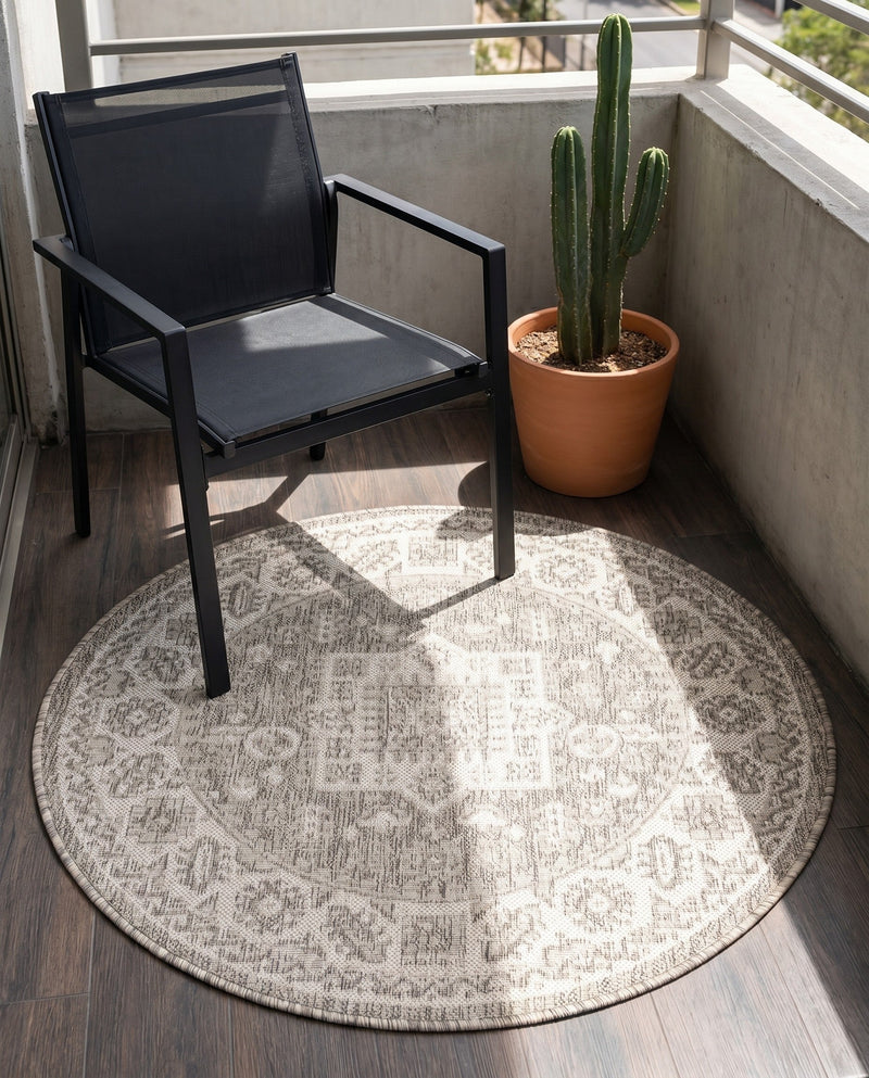 Tribal Terrace Treasures Collection Area Rug -  Incan Isle (Light Gray) Round Light Gray  lifestyle 55