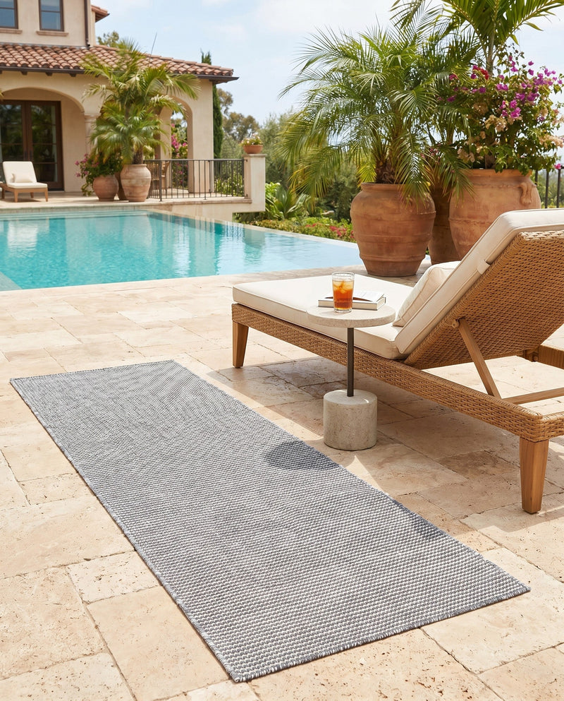Jill Zarin Sedona Oasis Outdoor Collection Area Rug - Coconino (Silver Stars) Runner Silver Stars  lifestyle 46