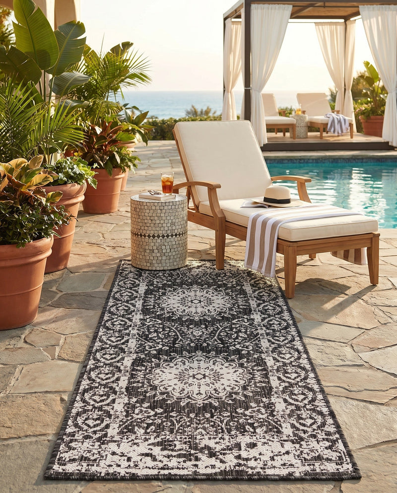 Patio Heritage Collection Area Rug -  Lafayette (Black and White) Runner Black and White  lifestyle 68