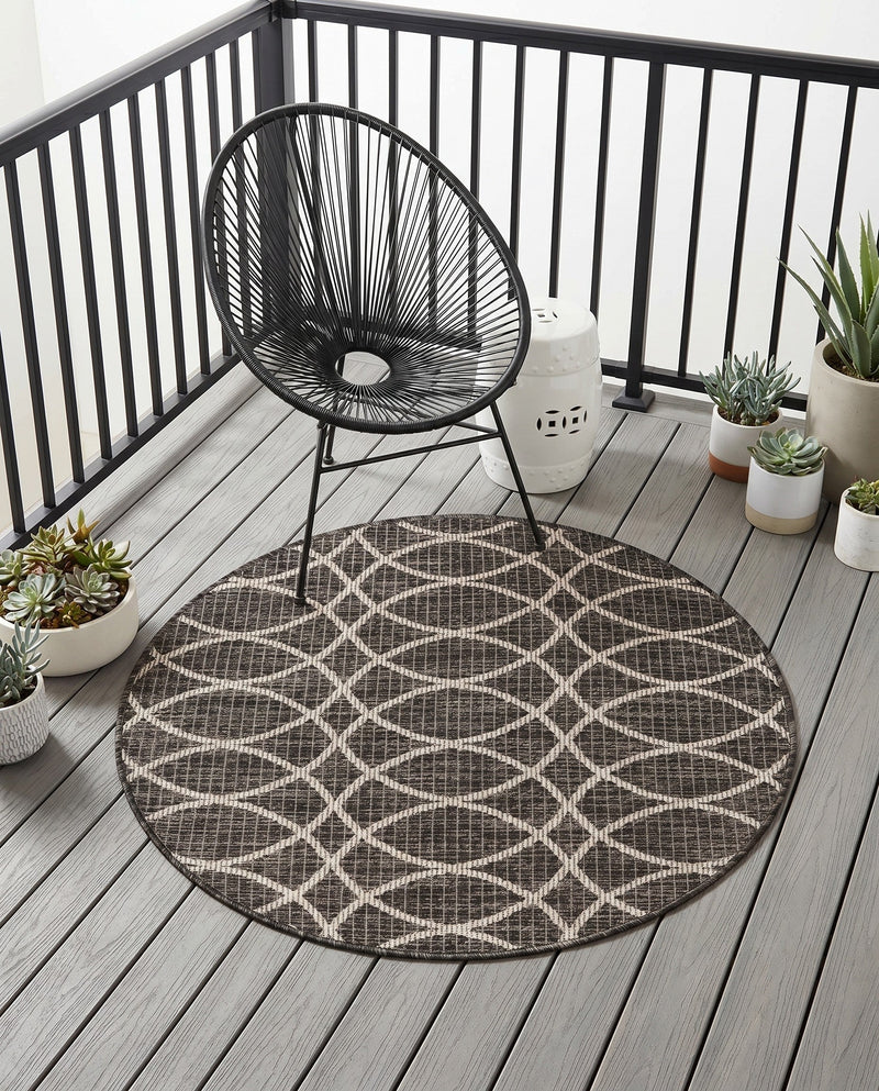 Savannah Pergola Collection Area Rug -  Pavilion (Charcoal) Round Charcoal  lifestyle 58
