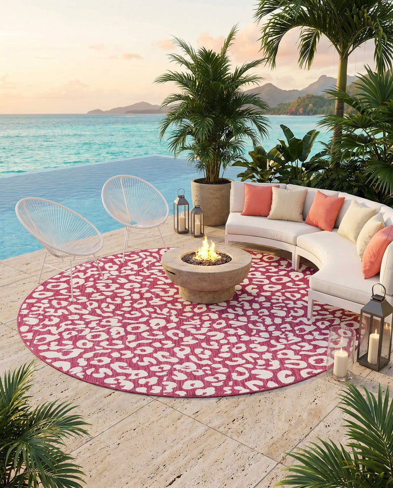 Savannah Escape Collection Area Rug -  Amazon (Magenta) Round Magenta  lifestyle 16