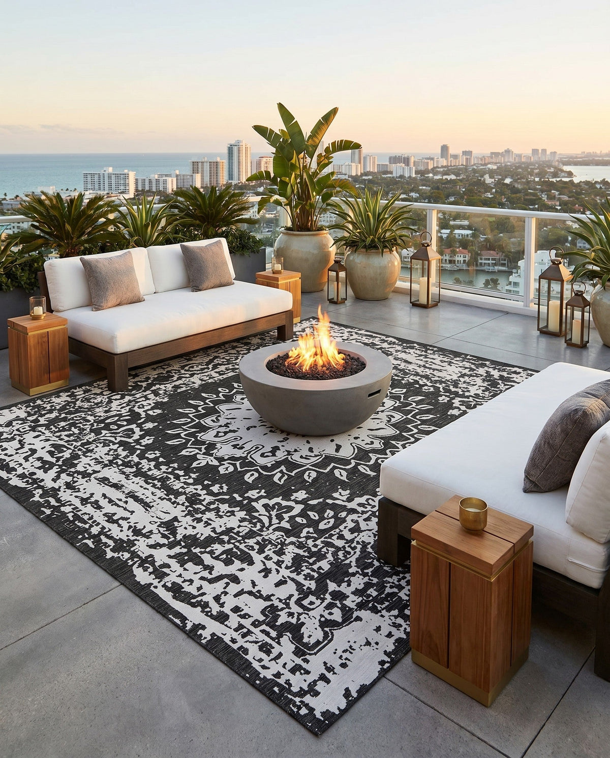 Patio Heritage Collection Area Rug -  Lafayette (Black and White) Square Black and White  lifestyle 87