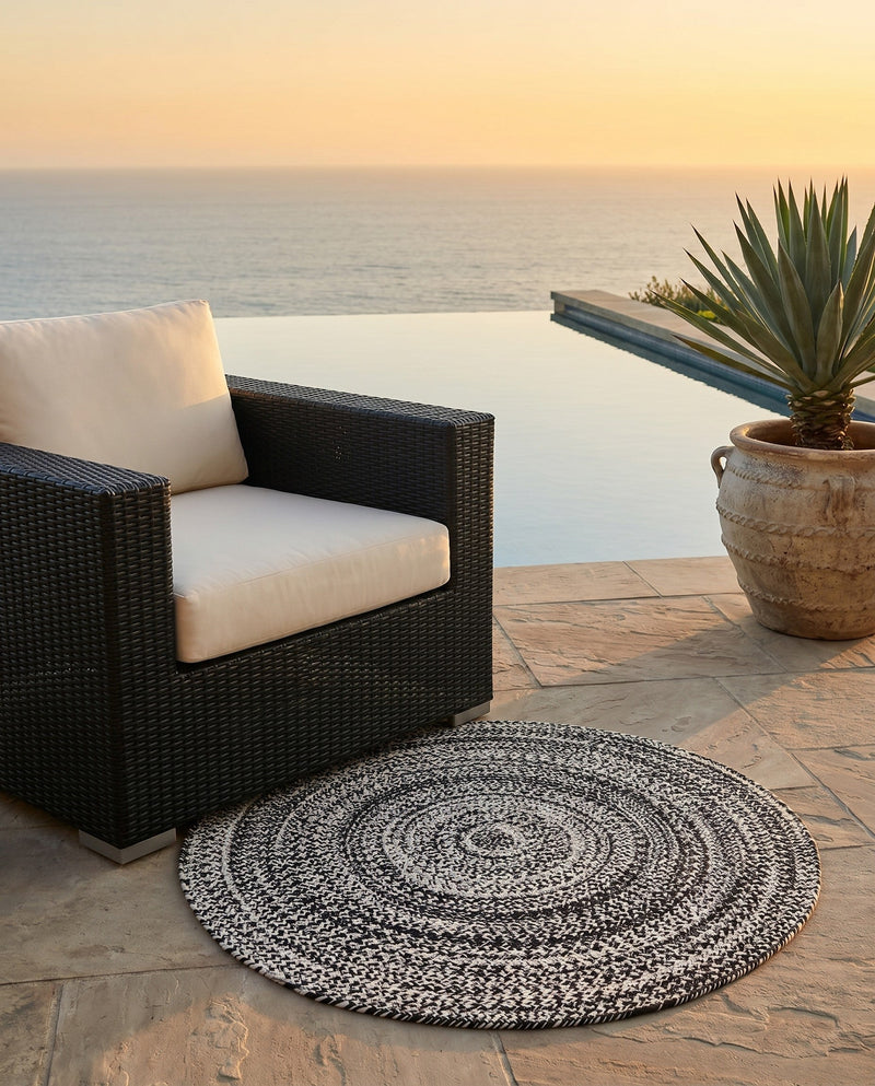 Sustainable Strands Indoor-Outdoor Oasis Collection Area Rug -  Sandbar (Black and White) Round Black and White  lifestyle 63