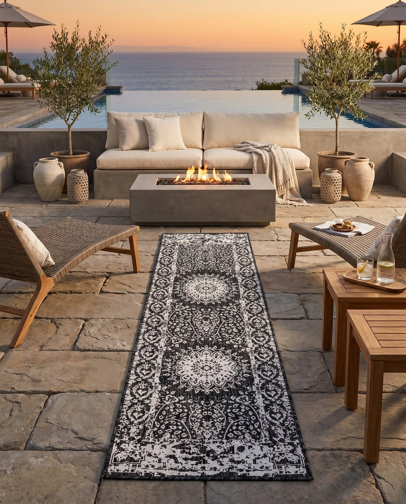 Patio Heritage Collection Area Rug -  Lafayette (Black and White) Runner Black and White  lifestyle 53
