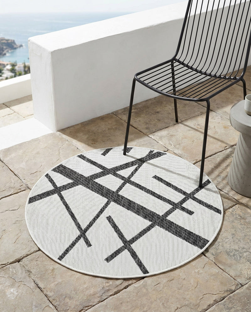 Urban Terrace Collection Area Rug -  Bowery Round Black and White  lifestyle 60