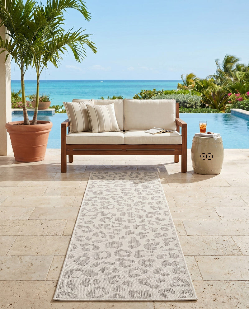 Savannah Escape Collection Area Rug -  Amazon (Ivory Gray) Runner Ivory Gray  lifestyle 25