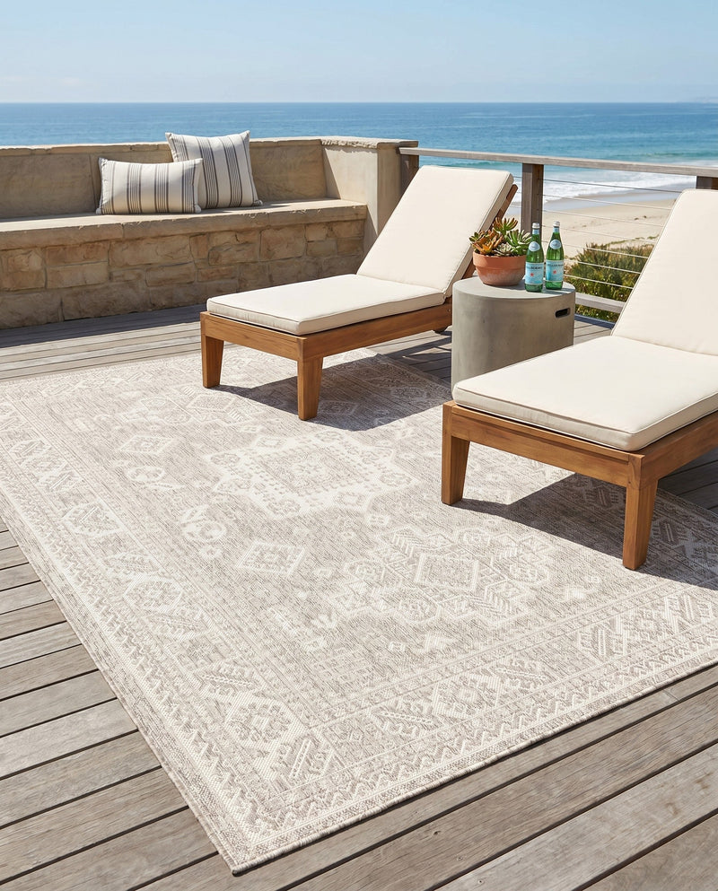 Tribal Terrace Treasures Collection Area Rug -  Incan Isle (Light Gray) Rectangle Light Gray  lifestyle 18
