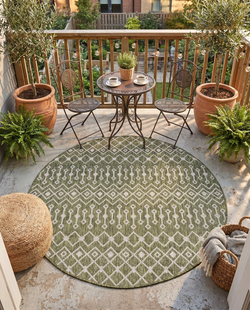 Savannah Pergola Collection Area Rug -  Pergola (Green) Round Green  lifestyle 85