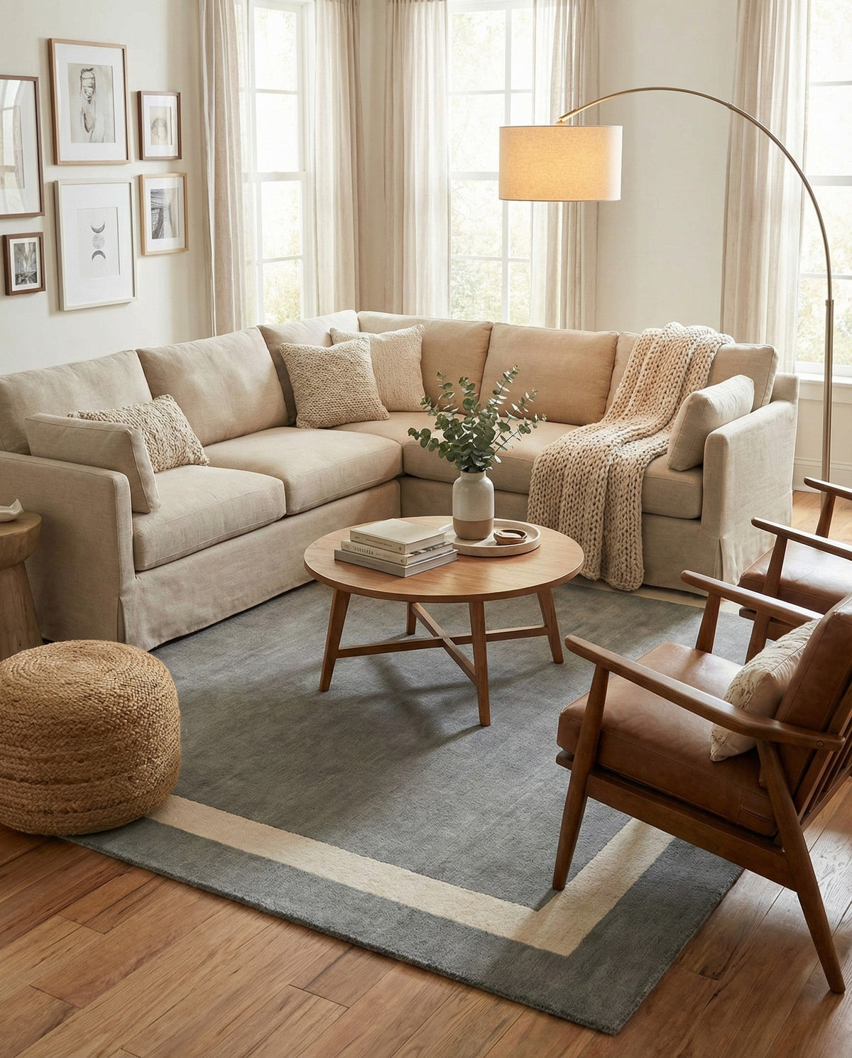 Savannah Borders Wool Collection Area Rug - Chatham Square Earl Gray  lifestyle 186