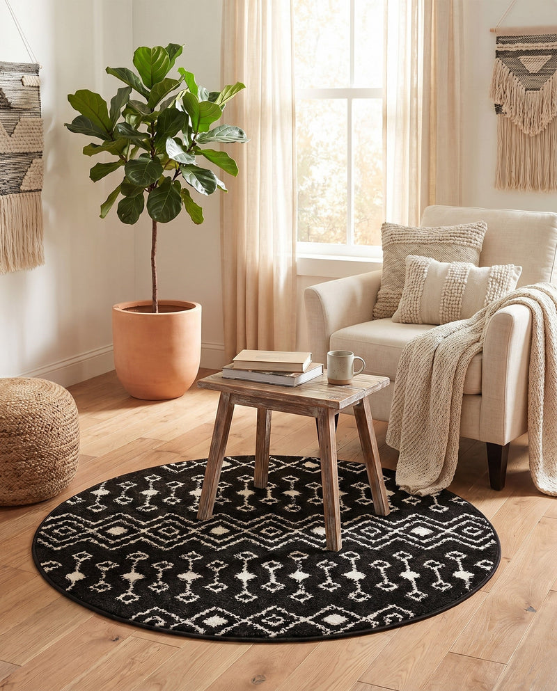 Mediterranean Lattice Collection Area Rug - Santorini (Black and White) Round Black and White  lifestyle 66