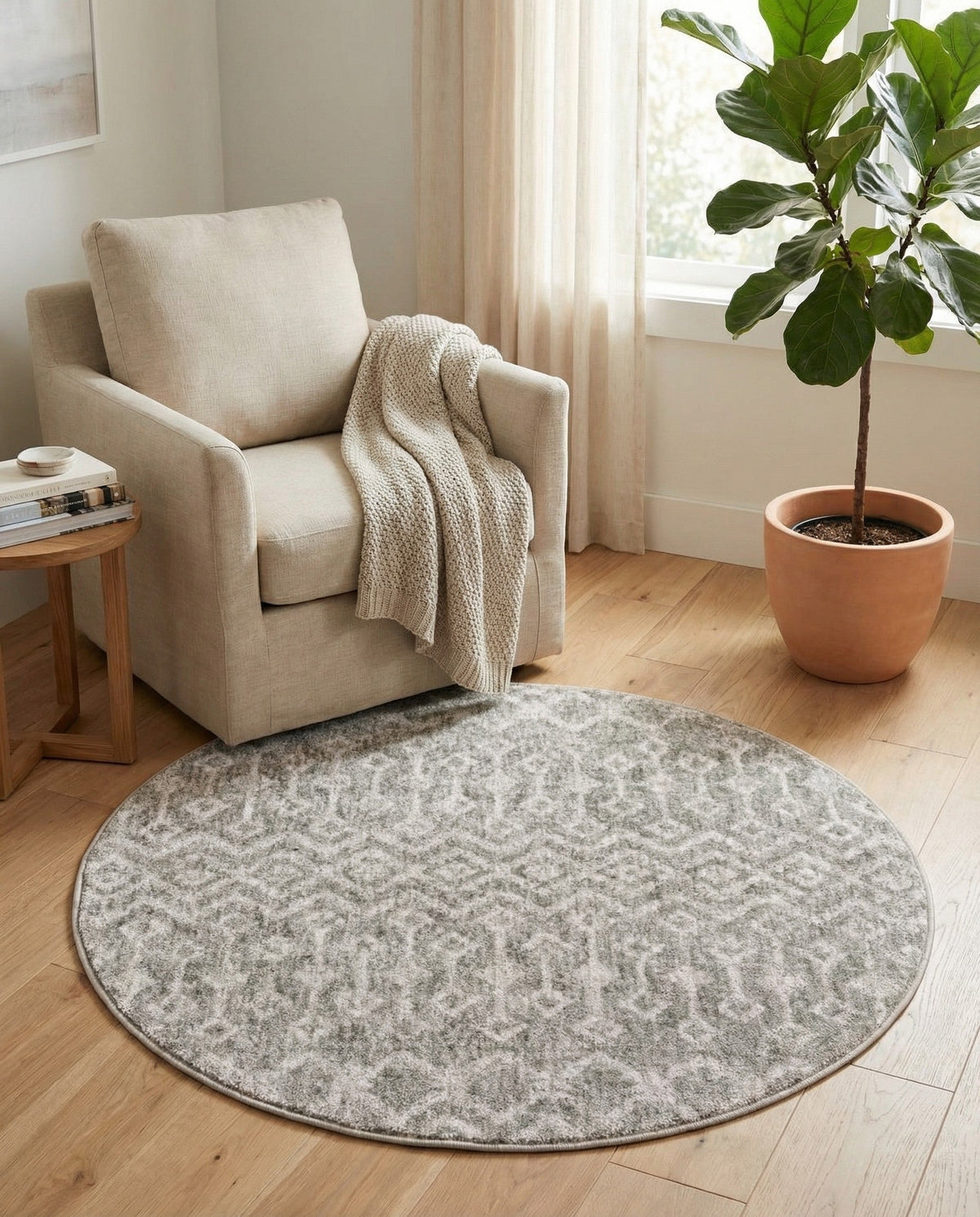 Geo Garden Lattice Collection Area Rug -  Andalusia Round Gray  lifestyle 225