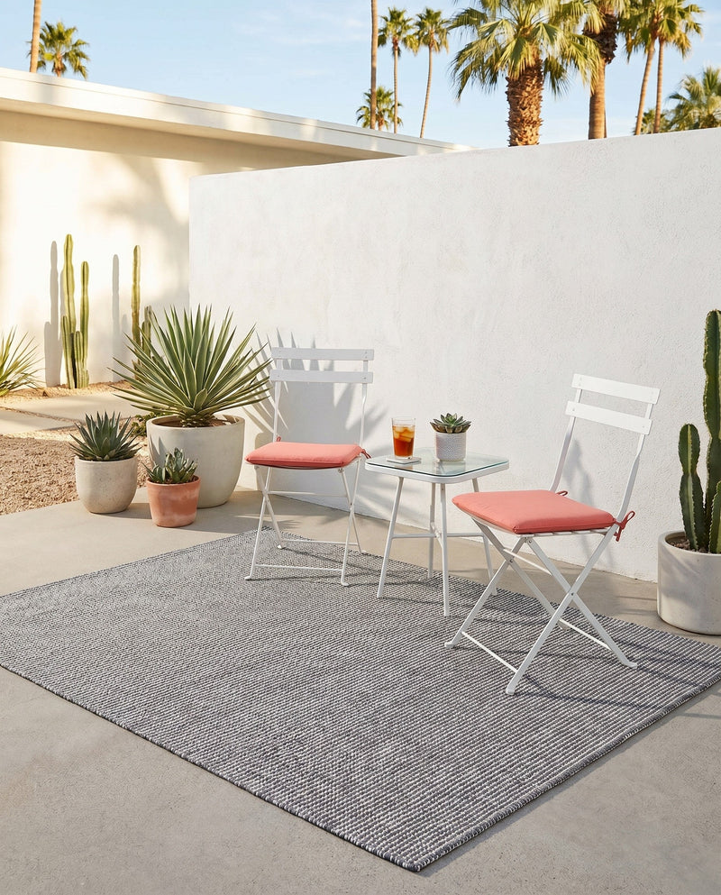 Jill Zarin Sedona Oasis Outdoor Collection Area Rug - Coconino (Silver Stars) Rectangle Silver Stars  lifestyle 19