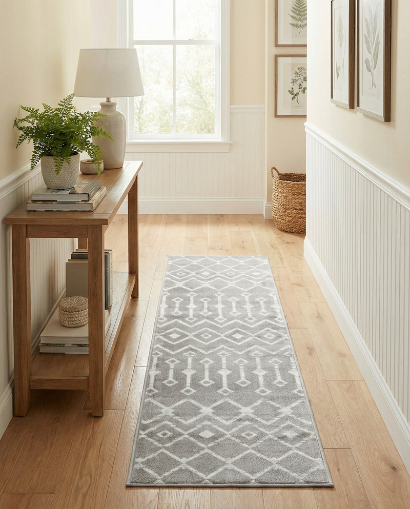 Marrakech Lattice Collection Area Rug - Medina (Light Gray) Runner Light Gray  lifestyle 27