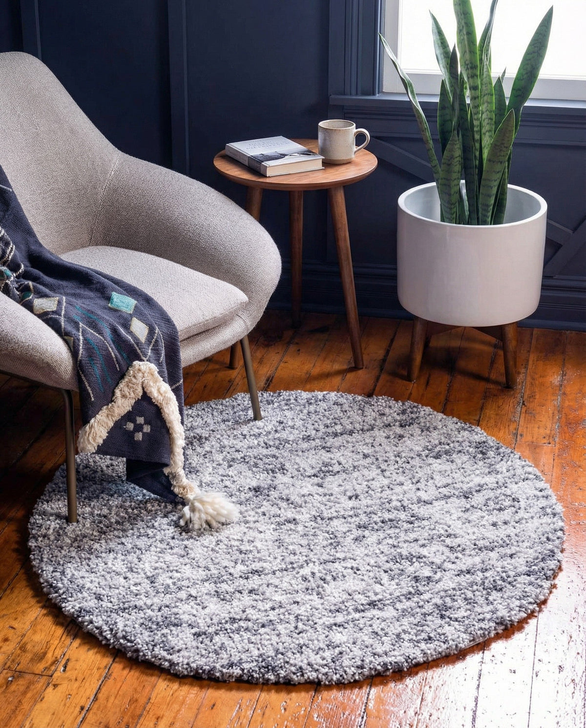 Cozy Cove Shag Collection Area Rug -  Harbor Round Gray  lifestyle 102