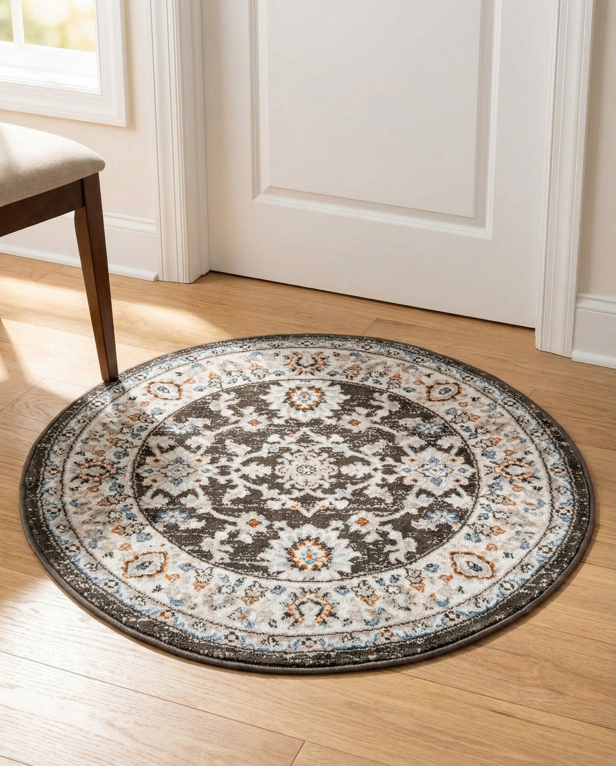 Savannah Elegance Collection Area Rug - Augusta (Fume Gray) Round Fume Gray  lifestyle 97