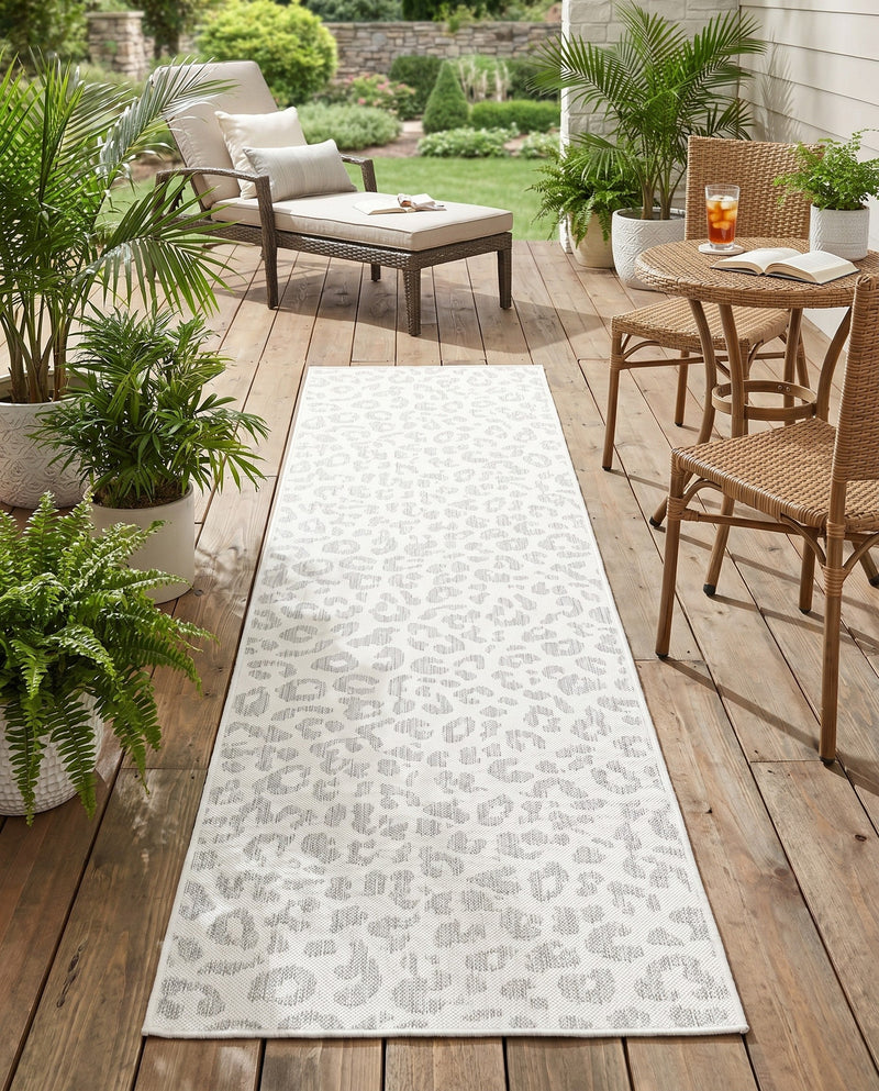 Savannah Escape Collection Area Rug -  Amazon (Ivory Gray) Runner Ivory Gray  lifestyle 20