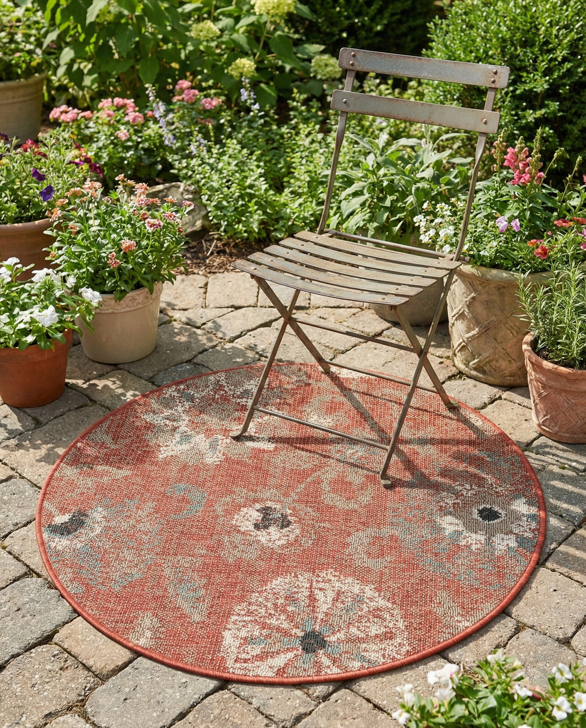 Seaside Blooms Collection Area Rug - Seychelles Round Terracotta  lifestyle 171