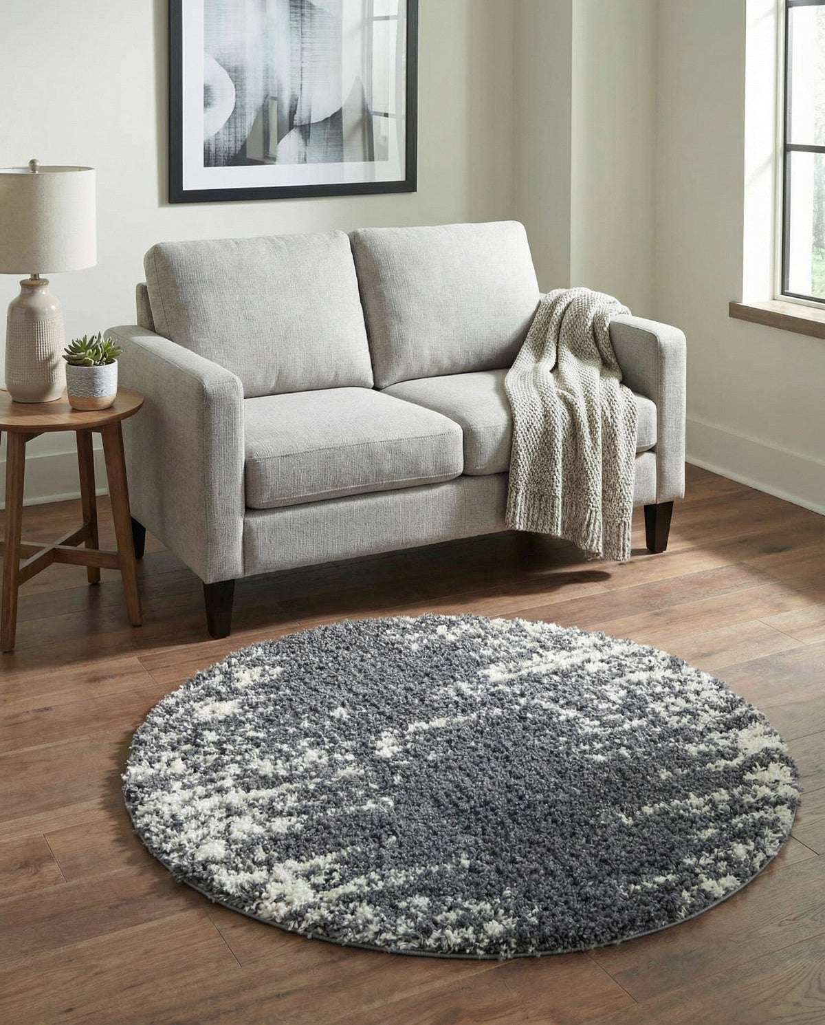 Tranquil Tides Shag Collection Area Rug - Marina Round Gray  lifestyle 132