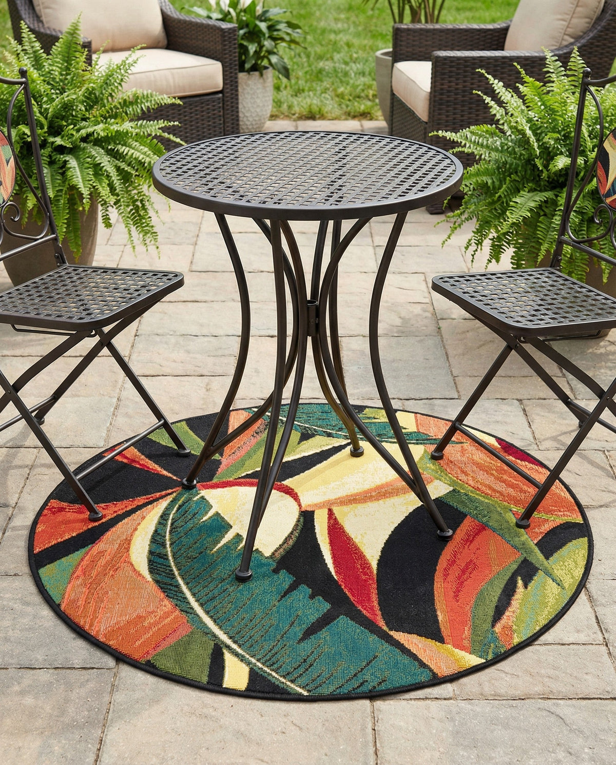 Seaside Blooms Collection Area Rug -  Tivoli Round Multi  lifestyle 115