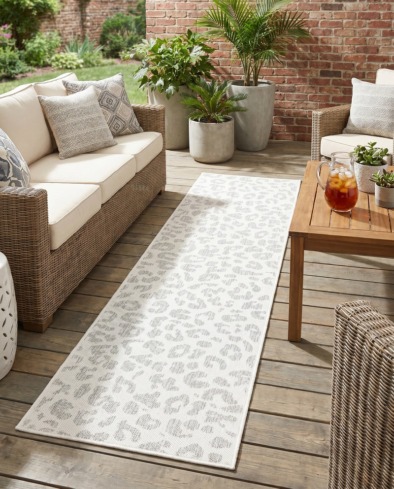 Savannah Escape Collection Area Rug -  Amazon (Ivory Gray) Runner Ivory Gray  lifestyle 22