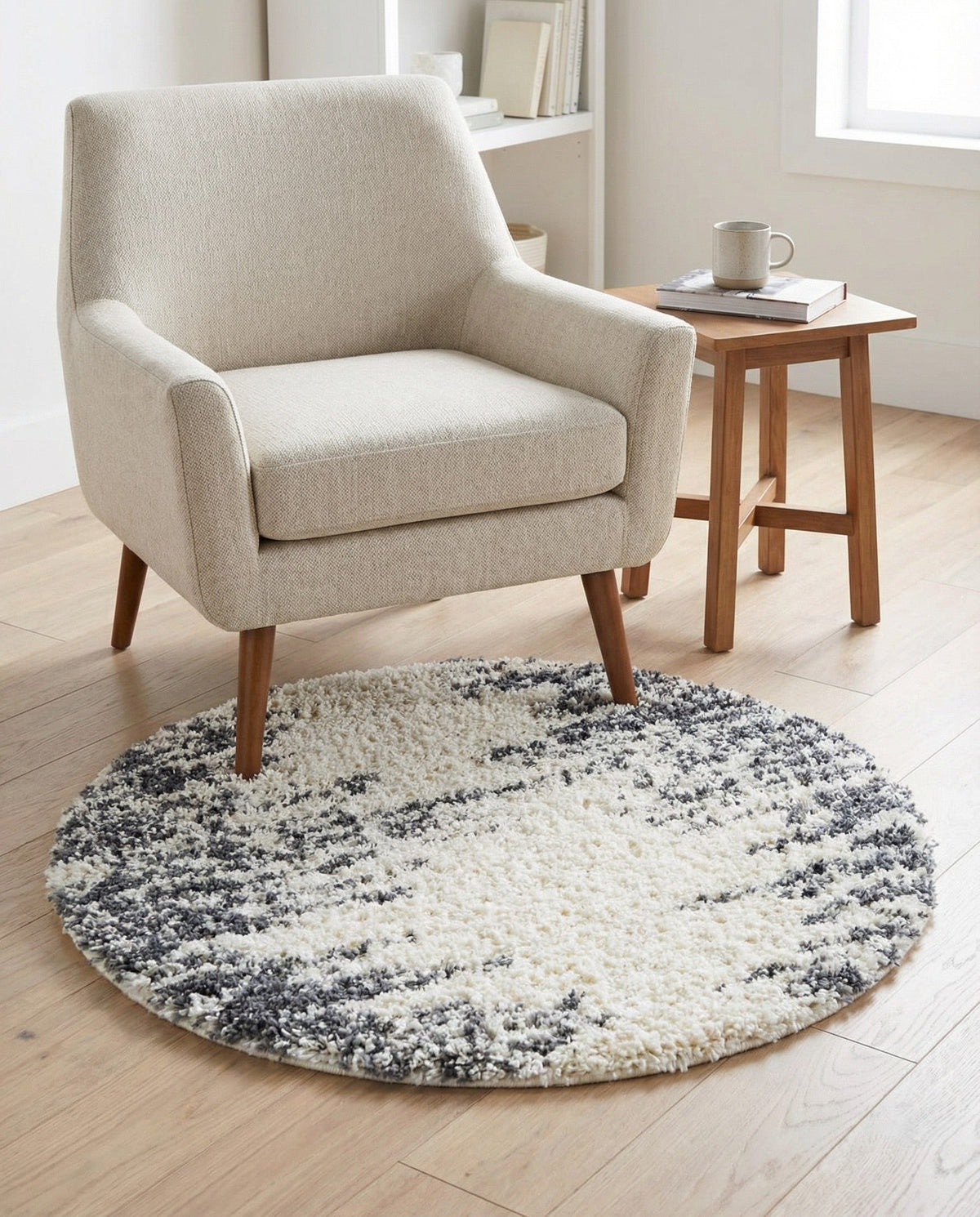Tranquil Tides Shag Collection Area Rug - Marina Round White  lifestyle 134