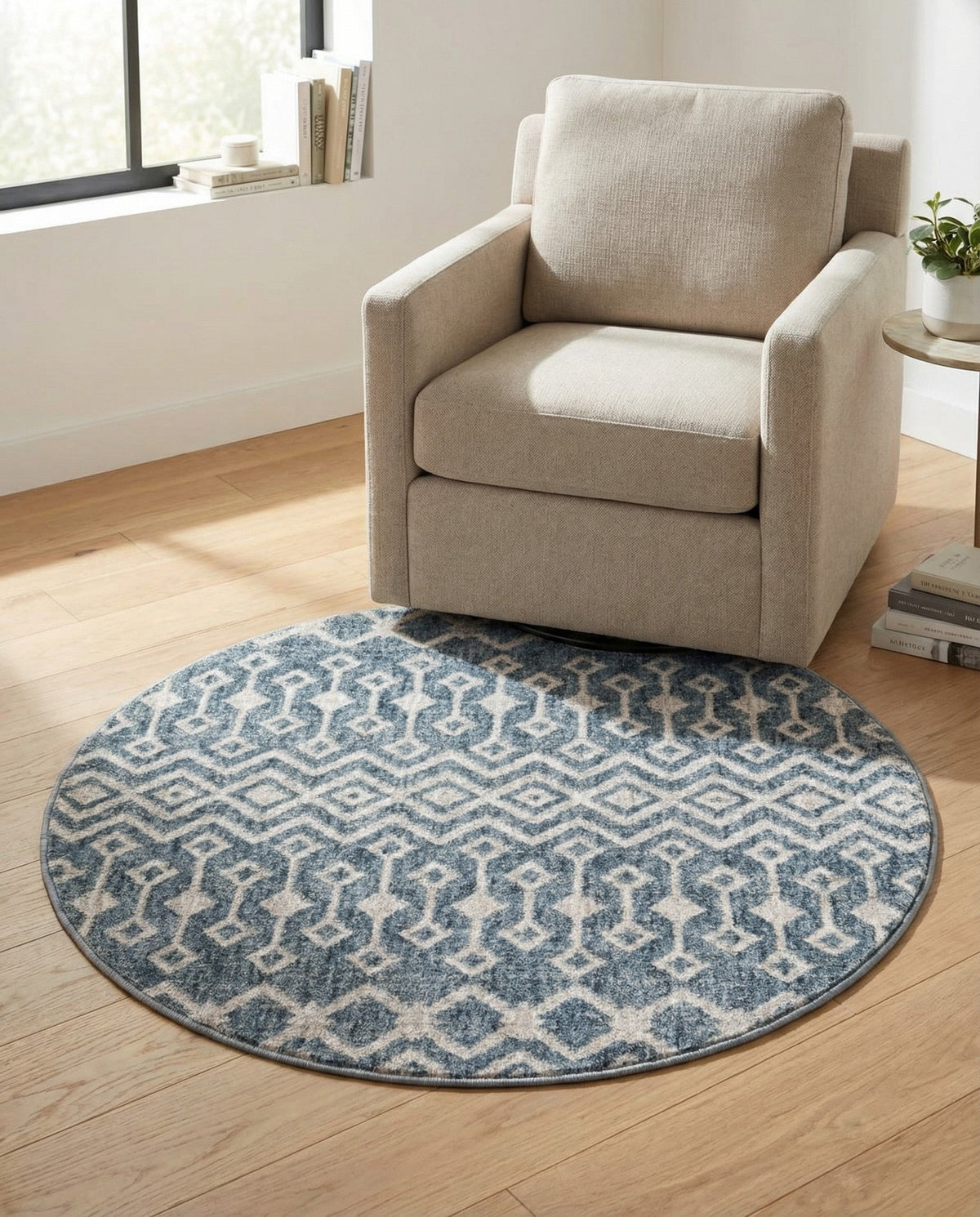 Geo Garden Lattice Collection Area Rug -  Andalusia Round Harbor Blue  lifestyle 213